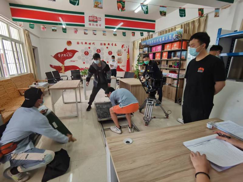 康乐县广告片拍摄公司：极简主义践行者，少即是多的视觉哲学